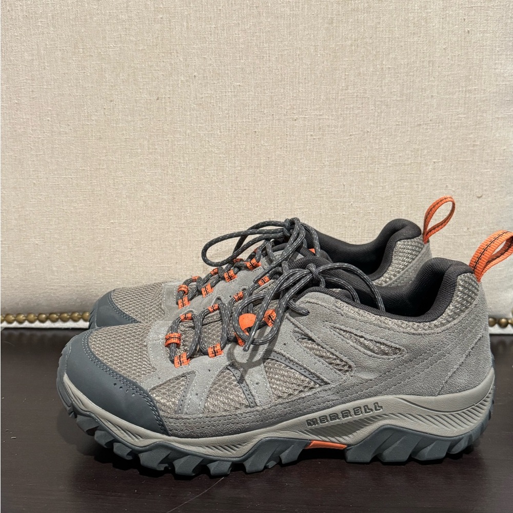 Merrell Shoes - Picture 3 of 4
